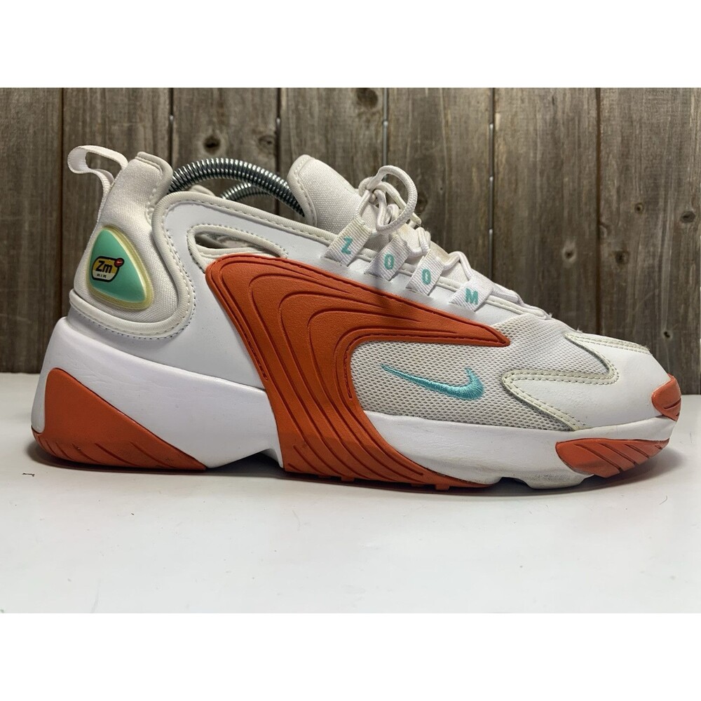 Nike Zoom 2K Womens Size 10 Icon Clash White Orange Athletic Shoes AO0354-105